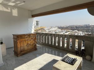 Departamento en Venta en Loma Antigua, completamente remodelado