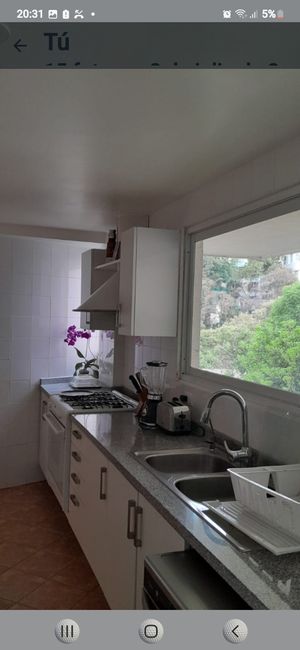 Excelente casa con muy buena vista zona arbolada