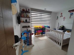 CASA EN VENTA EN ZIBATA