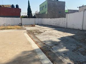 Venta de terreno con alto potencial comercial