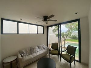 Venta Casa de 4hab. A Estrenar, Piscina y Amenidades en Privada, Cholul, Yuc.