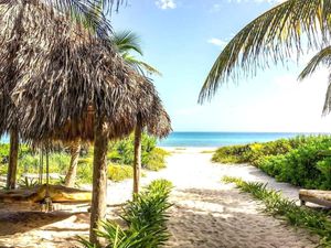 Casa Frente al Mar en Las Hermosas Playas de El Cuyo, Yucatán