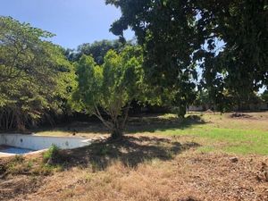 Terreno en Esquina en la Colonia México, Ideal para Proyecto de departamentos