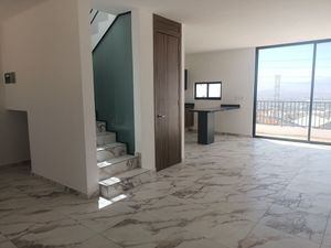 Casa en  Zimalta , Estudio con baño completo en planta baja