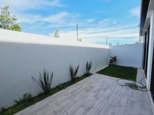 OPORTUNIDAD DE CASA CON 3 RECAMARAS AMPLIAS Y ROOF GARDEN