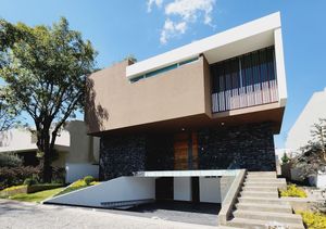 RESIDENCIA CON EXCELENTE DISEÑO Y ARQUITECTURA EN ZONA DIAMANTE (A 5 MNTS DE AND