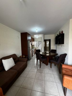 Casa en venta - Alta California