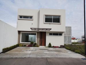 RESIDENCIAL ALBATROS,  CASA ALONDRA, METEPEC.