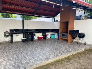 RESIDENCIA EN VENTA EN EL SABINO EL CERCADO, NL