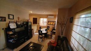 CASA EN VENTA EN PLAYA DEL CARMEN F-21139 3 REC $7,000,000