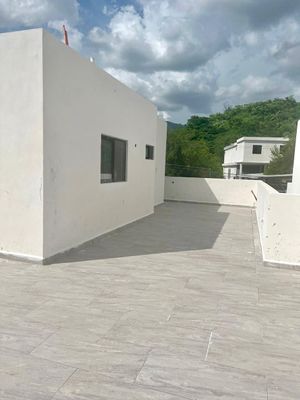 CASA EN VENTA EN EL BARRO, CARRETERA NACIONAL