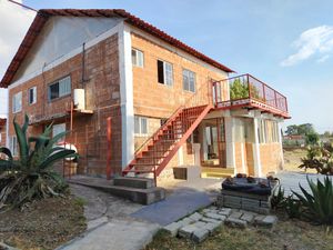 CABAÑA  EN VENTA A  MINUTOS DE AMEALCO