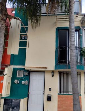 VENTA DE CASA EN COTO MIRAFLORES