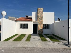 Casa de una planta en VENTA en Las Trojes Corregidora Queretaro