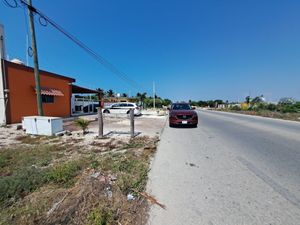 TERRENO EN CHELEM A ORILLA DE CARRETERA ENTRE CHELEM Y CHUBURNA