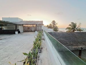 RESTAURANT FRENTE AL MAR CON CLUB DE PLAYA EN PROGRESO MUY CERCA DEL MALECON