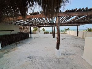 RESTAURANT FRENTE AL MAR CON CLUB DE PLAYA EN PROGRESO MUY CERCA DEL MALECON