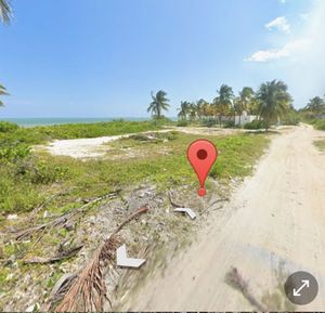 TERRENO EN SAN CRISANTO  FRENTE AL MAR CON MAGNIFICA UBICACION