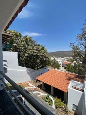 BONITA CASA EN VENTA EN BUGAMBILIAS