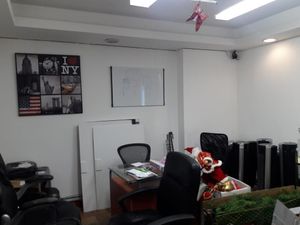 Oficinas en renta de 199 m² en el piso 10 completo