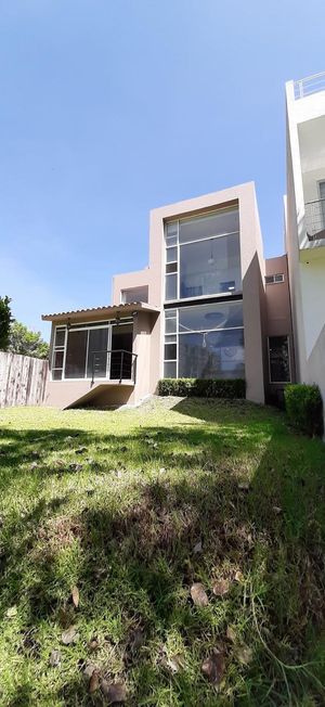 VENTA CASA CON VISTA AL CAMPO DE GOLF