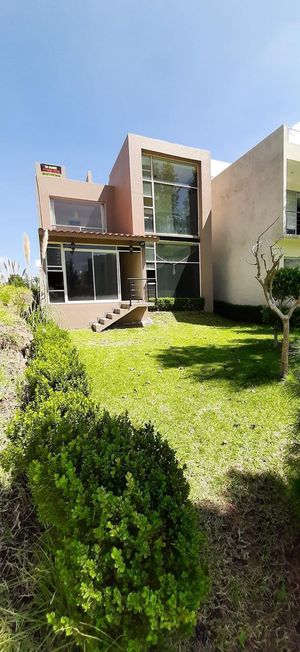 VENTA CASA CON VISTA AL CAMPO DE GOLF