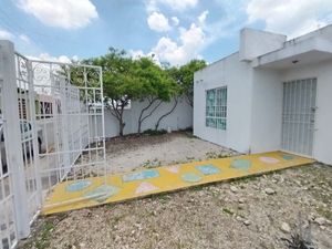 Excelente casa en venta en Ciudad Caucel en esquina