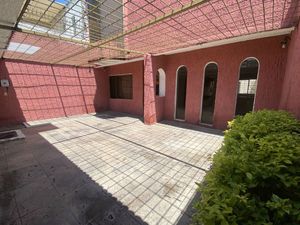 CASA EN VENTA, LOMAS DEL COUNTRY