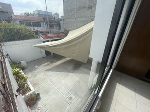 Casa en renta en Iztalapa a una cuadra de Rojo Gómez