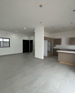 CASA EN VENTA EN SANTIAGO - LOS CAVAZOS - ALTARES RESIDENCIAL