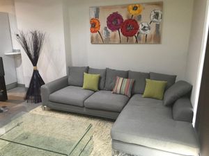 RENTA LOFT AMUEBLADO VALLE ORIENTE