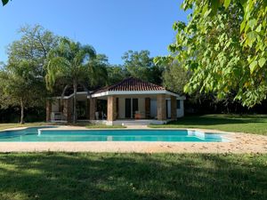 QUINTA EN VENTA EN LOS CRISTALES