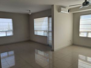 Venta departamento en Cumbres