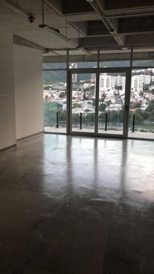 OFICINA EN VENTA/RENTA - SAN PEDRO