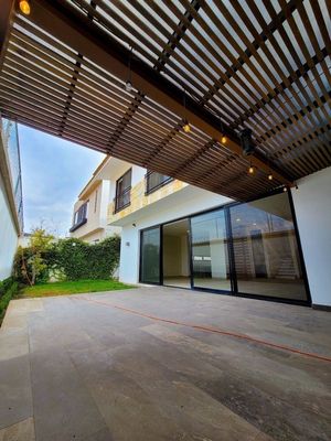 Casa en Venta en Arco de Piedra, Jurica PRECIO DE OPORTUNIDAD