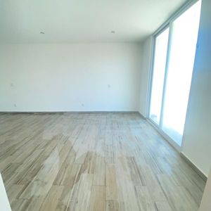 Hermosa casa en LOMAS JURIQUILLA a ESTRENAR PRECIO DE OPORTUNIDAD