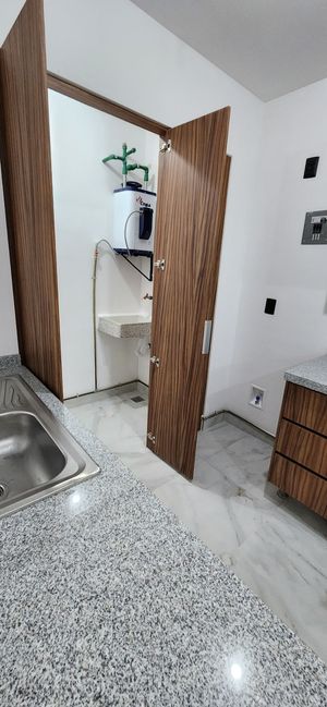 Departamento  en renta 3 recámas en Zaru frente a Zakia