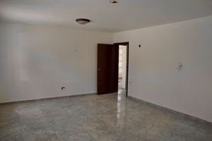 PRECIOSA CASA REMODELADA EN VENTA UBICADA EN SANTIAGO, MÉRIDA YUCATÁN