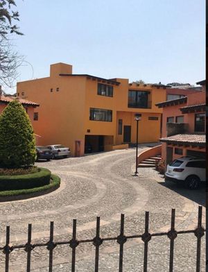 CUAJIMALPA, HERMOSA CASA EN VENTA