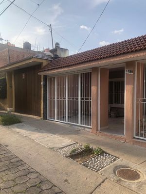 RENTA CASA EN RESIDENCIAL LA SOLEDAD