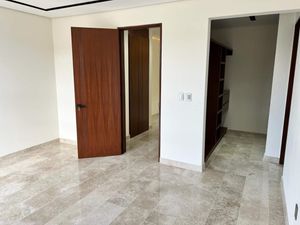 Casa en venta en la espiga, Querétaro, casa con acabados de lujo y alberca!