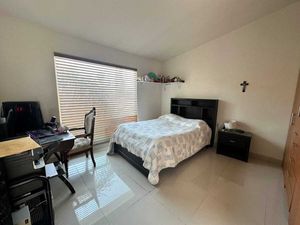 Casa en venta en puerta real, Querétaro, casa con gran jardín!