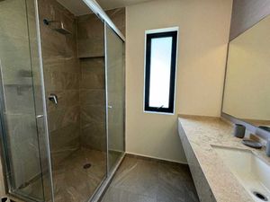 Casa en venta en zona Mirador, Querétaro, casa con cochera techada