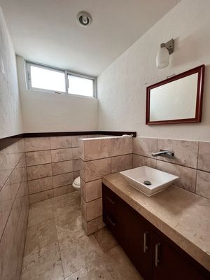 Residencia en venta Puerta del Bosque  Zapopan