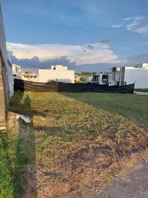 TERRENO EN VENTA (VALLE IMPERIAL)