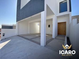 CASA EN VENTA AL NORTE