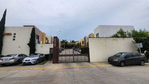 Casa en Venta dentro se Coto!!!