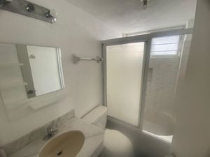 Locales/Apartamento en Venta en Av. Paseo de Los Leones, Cumbres, Monterrey