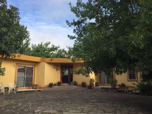 Quinta en Venta, Las Cristalinas, Santiago, N.L. -7057