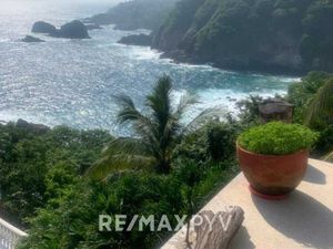 Residencia frente a playa en Venta en Acapulco, Guerrero